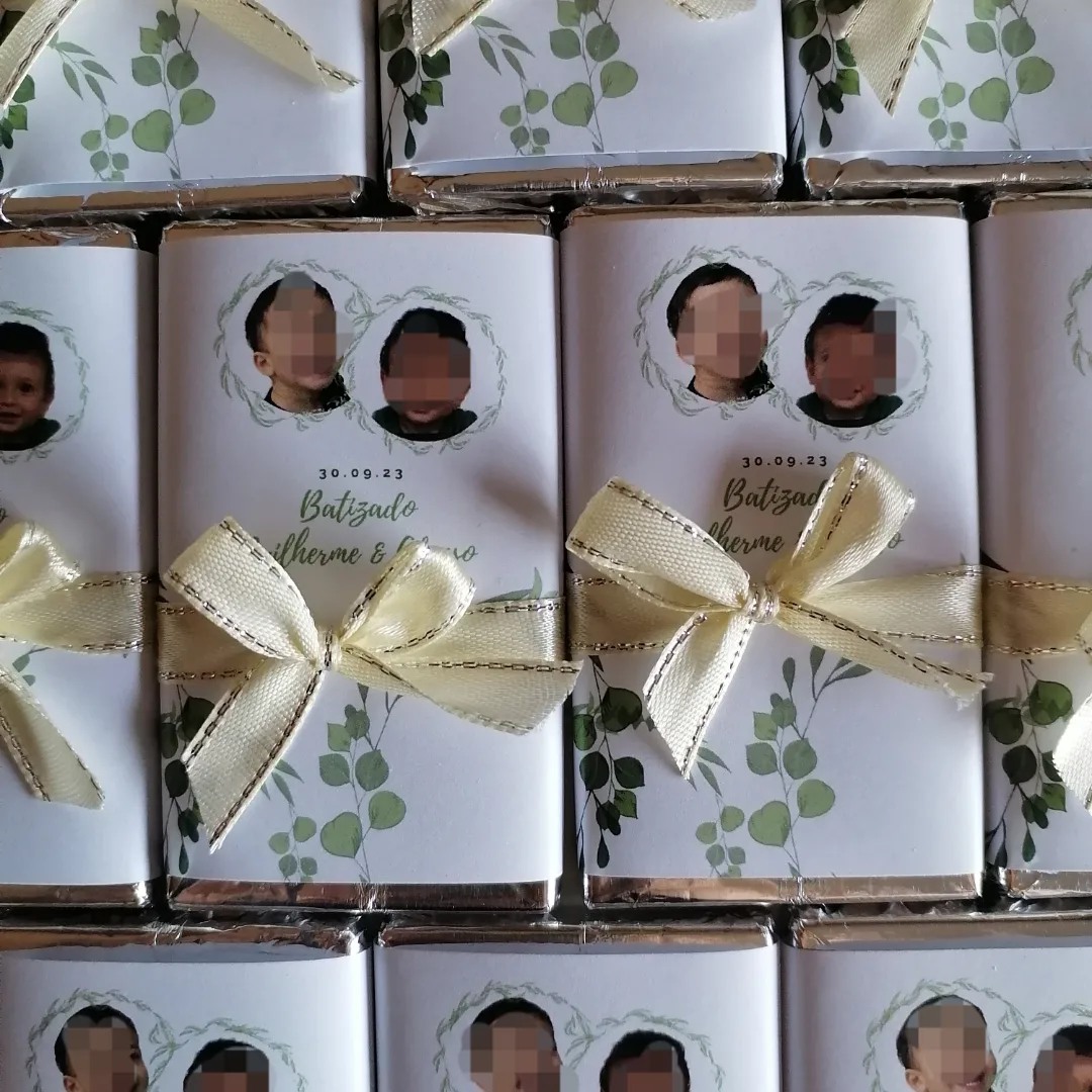 Lembran&ccedil;as de Batismo Personalizadas em Chocolate