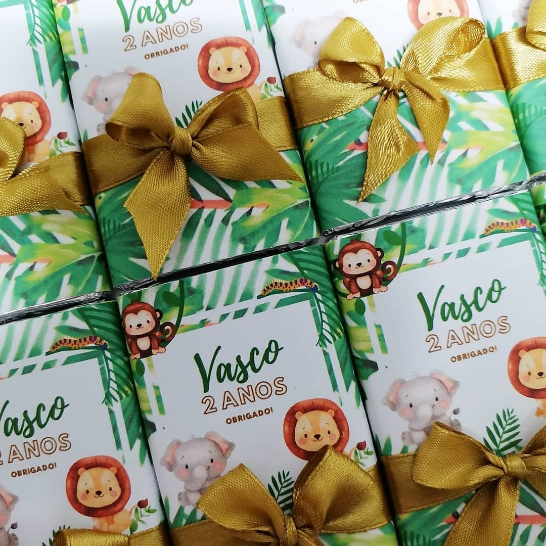 lembran&ccedil;as de anivers&aacute;rio crian&ccedil;as tema selva