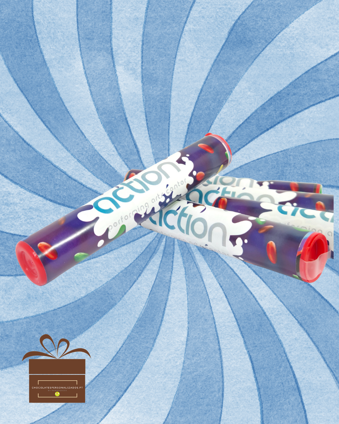 Três tubos cilíndricos com rótulo colorido e texto 'action', sobre fundo azul com padrão espiral