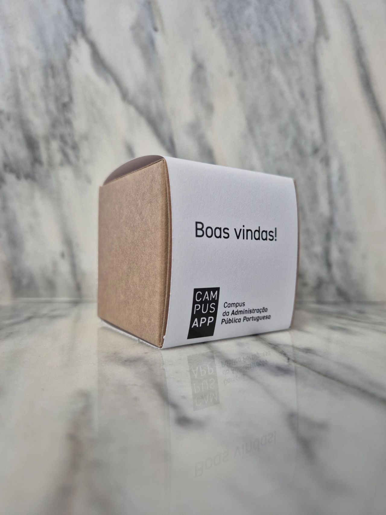 Caixa Personalizada com Bombom de Chocolate um presente personalizado para Empresas