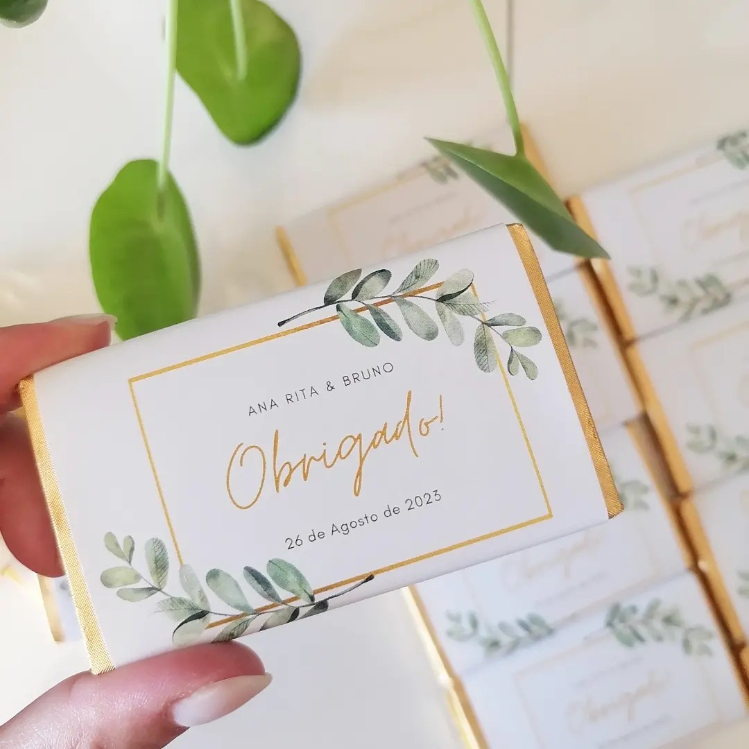 mini chocolates dourados lembranças de casamento eucalipto geometrico natureza