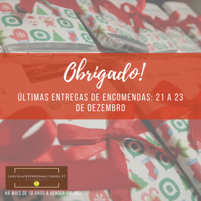 Embalagens de chocolate com design natalício e texto sobre últimas entregas