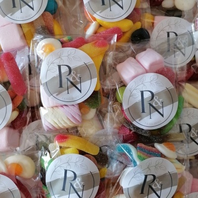 Saquinhos&#x20;de&#x20;Gomas,&#x20;Rebu&#x00E7;ados&#x20;ou&#x20;Pintarolas&#x20;personalizados&#x20;para&#x20;qualquer&#x20;evento&#x21;