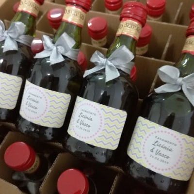 Miniaturas&#x20;Licor&#x20;Beir&#x00E3;o&#x20;Personalizadas&#x20;&#x7C;&#x20;Lembran&#x00E7;as&#x20;para&#x20;Celebra&#x00E7;&#x00F5;es&#x20;ou&#x20;Eventos