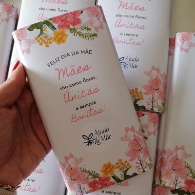 Chocolate&#x20;grande&#x20;100gr&#x20;com&#x20;design&#x20;personalizado&#x20;para&#x20;empresas