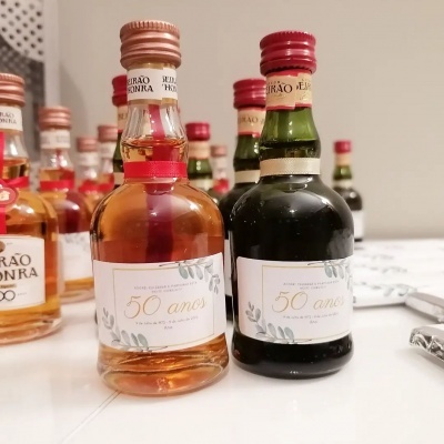 Miniaturas&#x20;Licor&#x20;Beir&#x00E3;o&#x20;D&#x27;Honra&#x20;Personalizadas&#x20;&#x7C;&#x20;Lembran&#x00E7;as&#x20;para&#x20;todo&#x20;o&#x20;tipo&#x20;de&#x20;festas