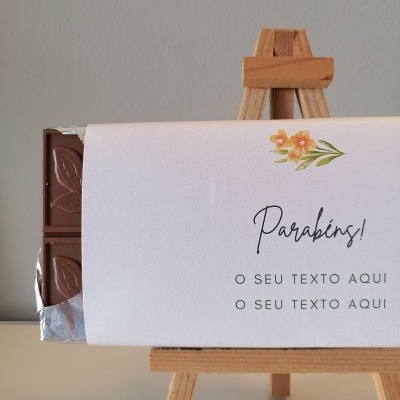 Chocolate&#x20;Grande&#x20;Parab&#x00E9;ns&#x20;-&#x20;Sabor&#x20;Premium&#x20;Texto&#x20;personalizado