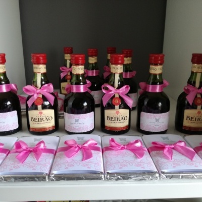 Miniaturas&#x20;Licor&#x20;Beir&#x00E3;o&#x20;D&#x27;Honra&#x20;Personalizadas&#x20;&#x7C;&#x20;Lembran&#x00E7;as&#x20;para&#x20;todo&#x20;o&#x20;tipo&#x20;de&#x20;festas