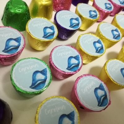 Bombons&#x20;de&#x20;Chocolate&#x20;com&#x20;r&#x00F3;tulo&#x20;personalizado&#x20;para&#x20;comunh&#x00E3;o