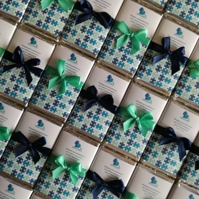 Mini&#x20;Chocolates&#x20;20gr&#x20;com&#x20;o&#x20;logotipo&#x20;da&#x20;empresa