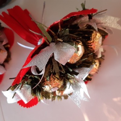 Mini&#x20;Bouquet&#x20;com&#x20;Bombons&#x20;de&#x20;Chocolate&#x20;e&#x20;Pralin&#x00E9;