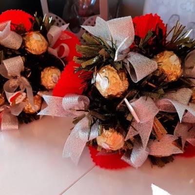 Mini&#x20;Bouquet&#x20;com&#x20;Bombons&#x20;de&#x20;Chocolate&#x20;e&#x20;Pralin&#x00E9;