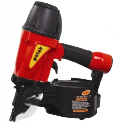 Pistola pneumática para pregos vermelha e preta com texto patek na lateral