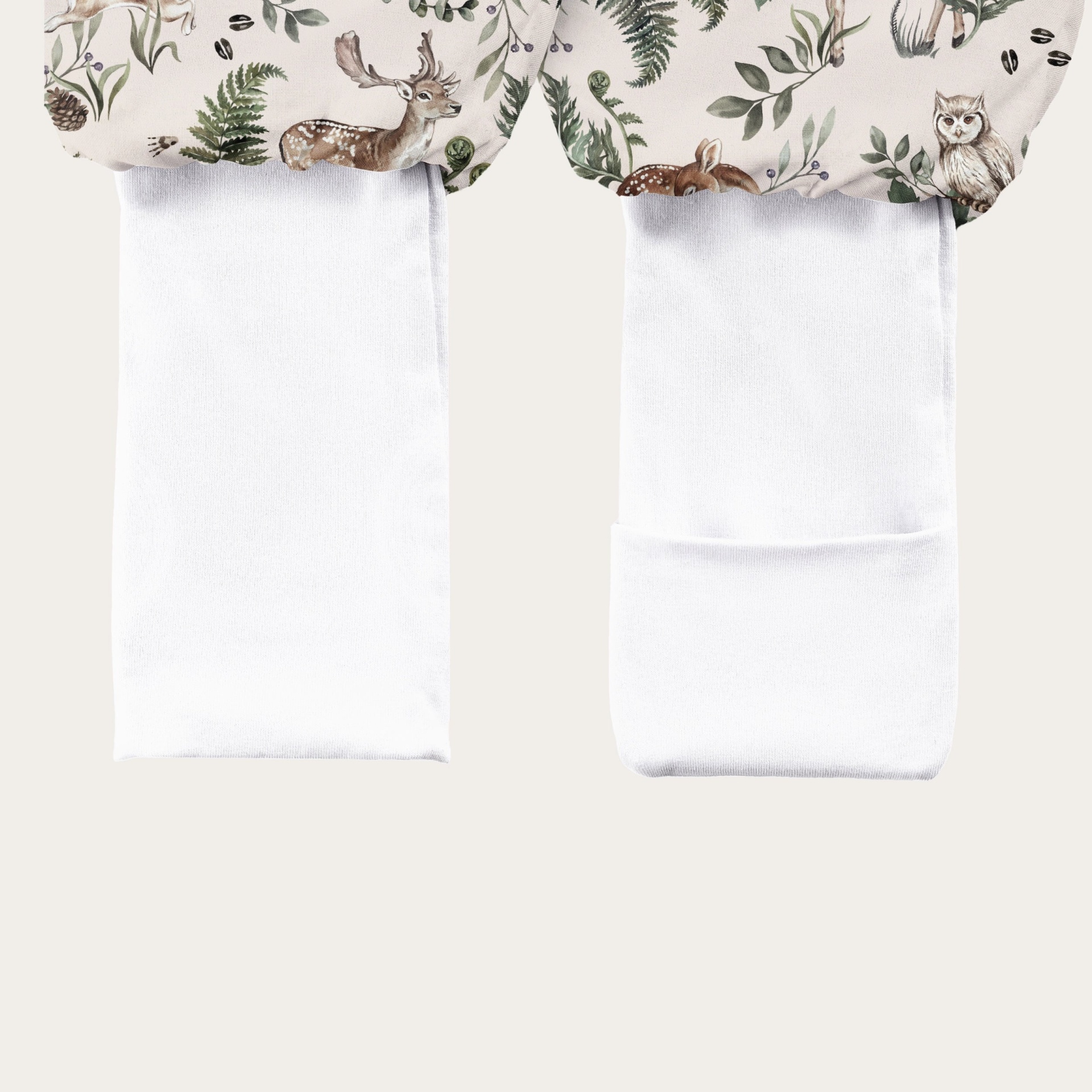 Saco de Dormir com Pernas - Animais da Floresta Calças de bebé com estampado de animais da floresta e punhos brancos