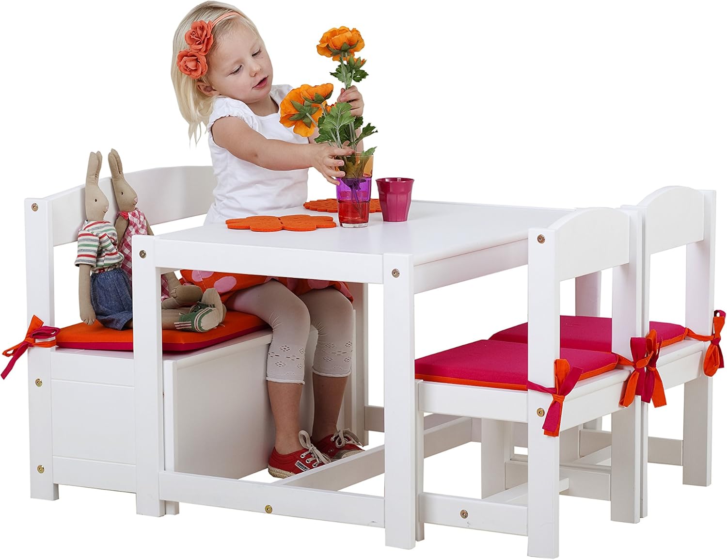 Conjunto Infantil MATILDE – Mesa, Cadeiras e Banco com Arrumação Conjunto infantil de mesa e cadeiras em madeira branca com meninas e flores