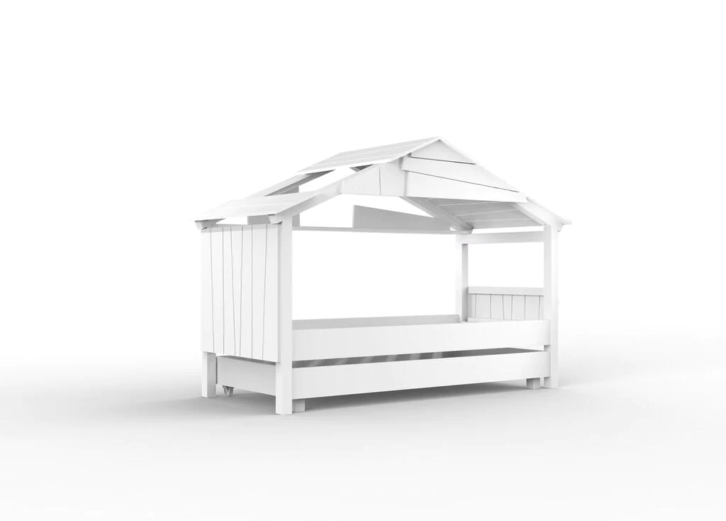 Cama infantil branca em madeira em forma de casa com telhado