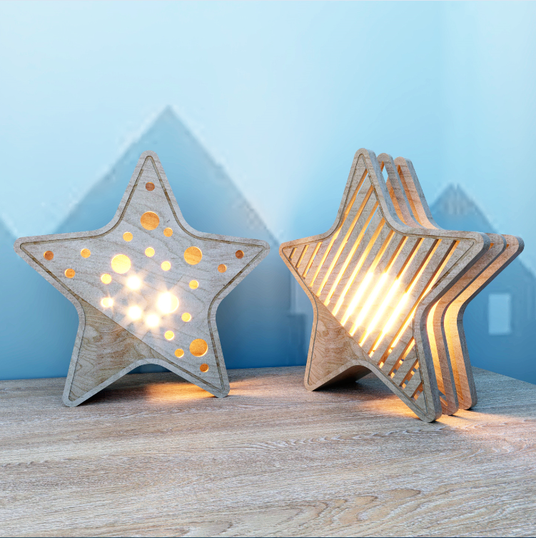 Luminária Estrela de Madeira Controlado por SMARTPHONE Candeeiros decorativos de madeira em forma de estrela acesos sobre mesa de madeira