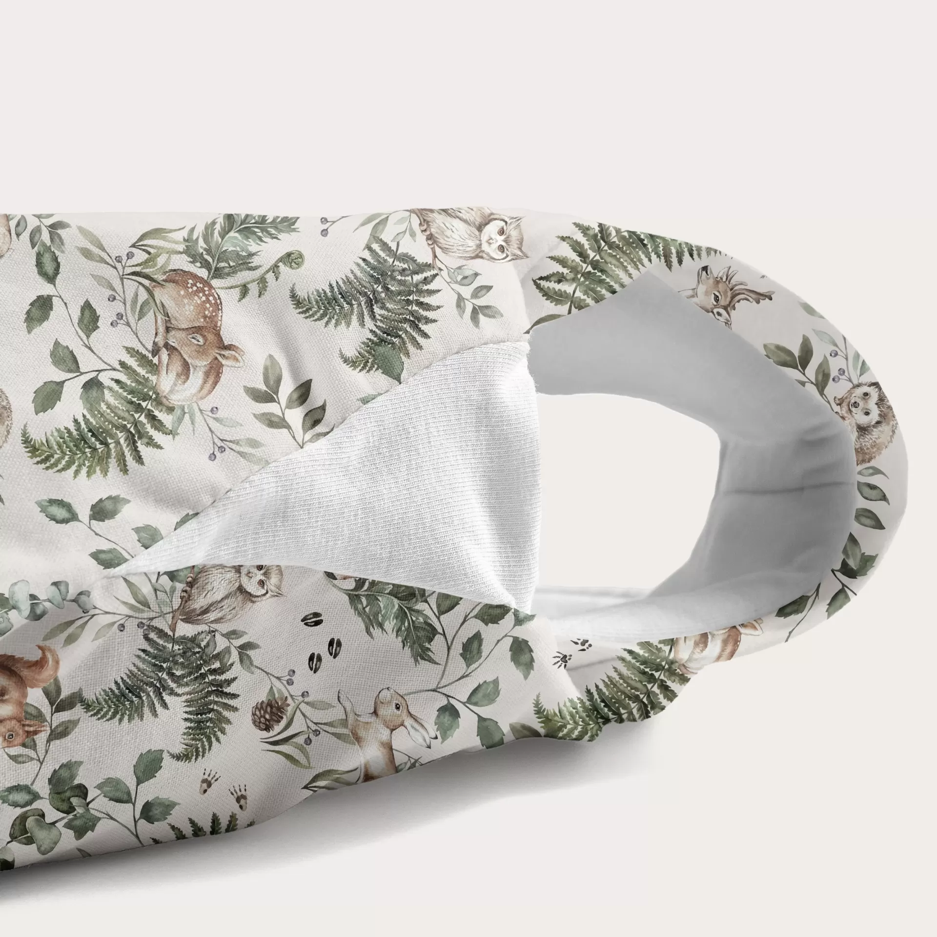 Saco de Dormir com Pernas - Animais da Floresta Carrinho de bebé com padrão de animais da floresta e folhagem, interior branco macio