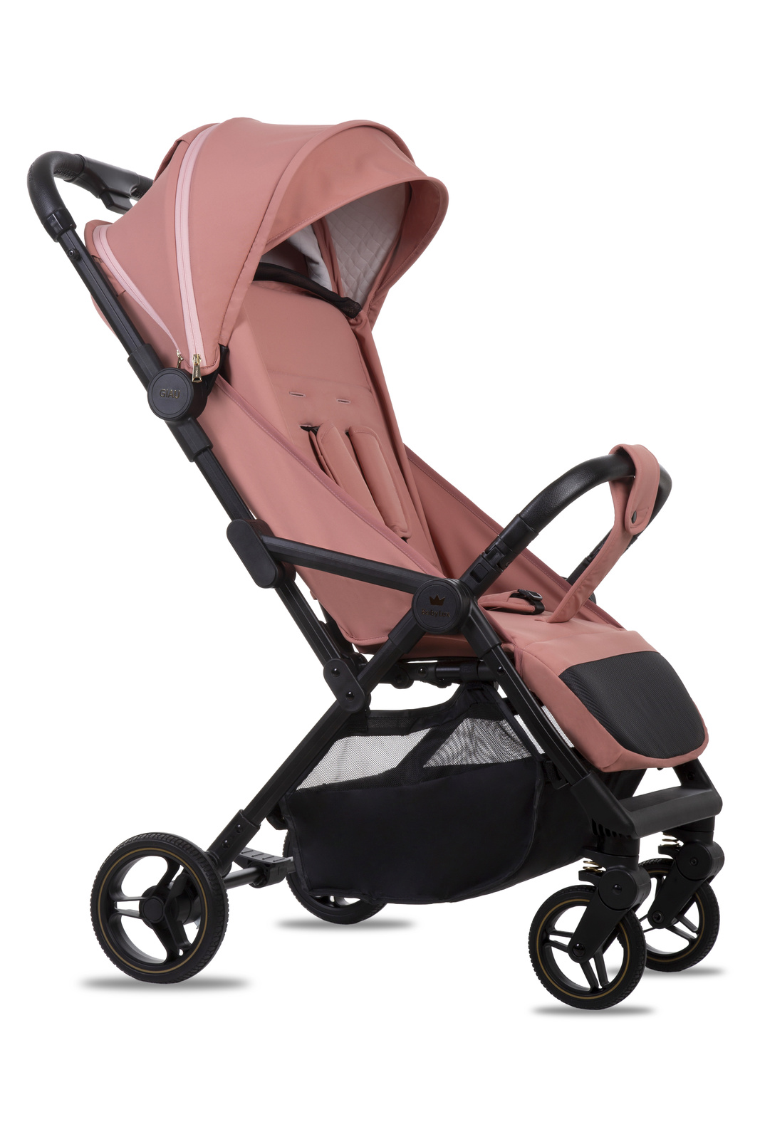 Carrinho de Bebé GIAU Rosa Salmão Carrinho de bebé cor de rosa com estrutura preta e rodas.