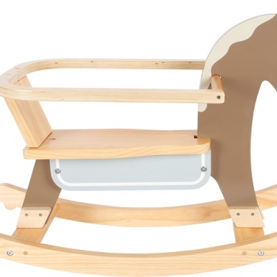 Cavalo de baloiço infantil de madeira clara e marrom com cadeirinha de segurança