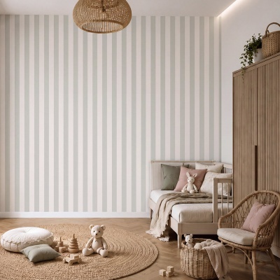 Quarto infantil decorado com cama de madeira clara, almofadas coloridas, tapete redondo de corda e brinquedos peluche.