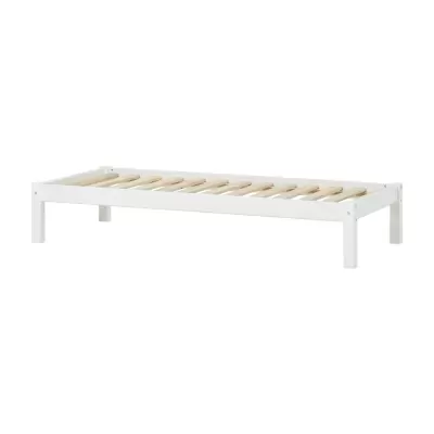 Estrado de cama branco com ripas de madeira natural