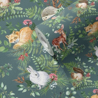 Papel de parede com padrão de animais da floresta sobre fundo azul-acinzentado