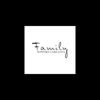 Texto 'Family SUPPORT.CARE.LOVE.' em fundo branco