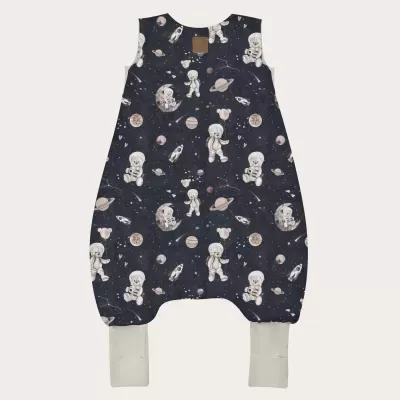 Macacão de bebé com padrão espacial e ursos astronautas, punhos bege claros