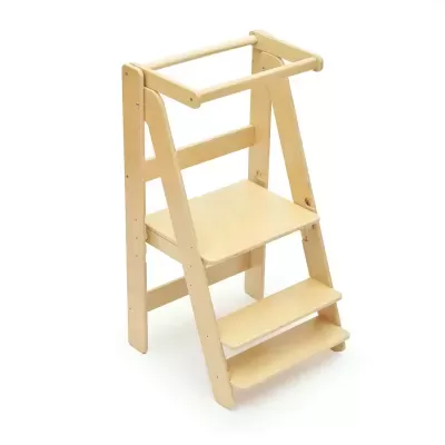 Escada multiusos de madeira clara com degraus e plataforma