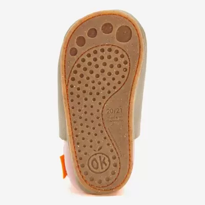 Sola de sapato infantil castanha com textura e marcações