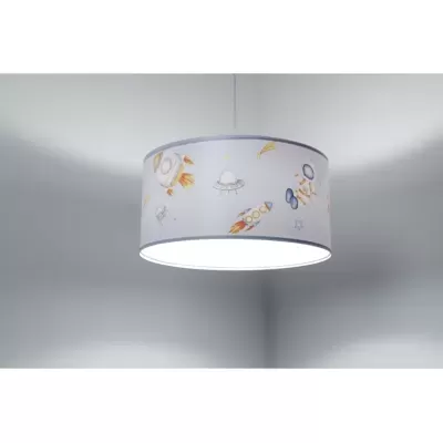 Luminária de teto com cúpula branca decorada com desenhos espaciais coloridos