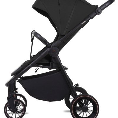 Carrinho de bebé preto ROMBO da Babyflex com capota e rodas grandes.