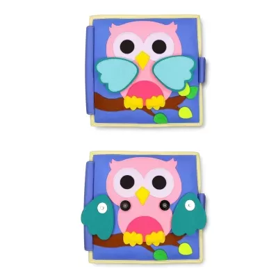 Livro infantil azul com coruja rosa e asas móveis em velcro