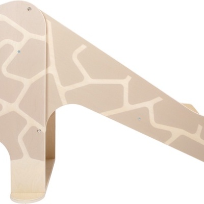 escorrega infantil em forma de girafa bege com padrão claro