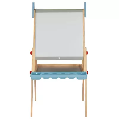 Lousa de madeira clara com superfície branca e bandeja azul