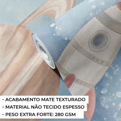 Rolo de papel de parede com padrão de foguete e texto informativo em português.