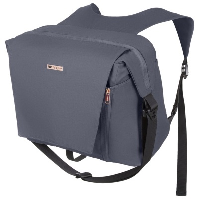 Mochila para bebé cinza com alças e bolso lateral