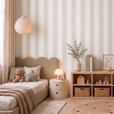 Quarto infantil com cama estofada bege, candeeiro pendente, mesa de cabeceira, estante de madeira e decoração neutra