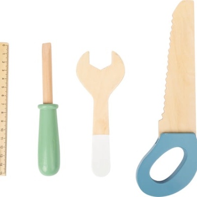 Ferramentas de brincar em madeira coloridas