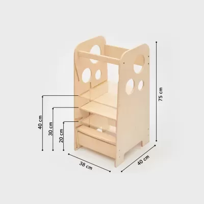 Carrinho educativo ou organizador de madeira clara com três prateleiras e detalhes circulares nas laterais