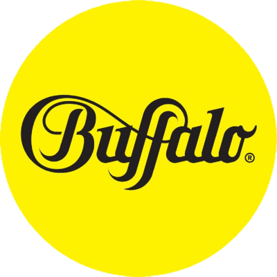 Logotipo preto da marca Buffalo em fundo amarelo.