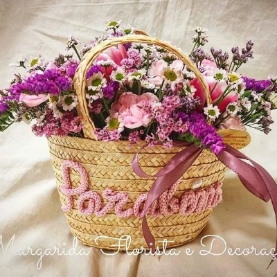 Cesta&#x20;&quot;Parab&#x00E9;ns&quot;