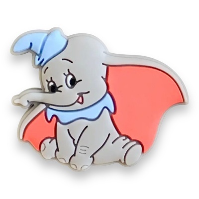 Broche do elefante Dumbo colorido com chapéu azul e capa vermelha.