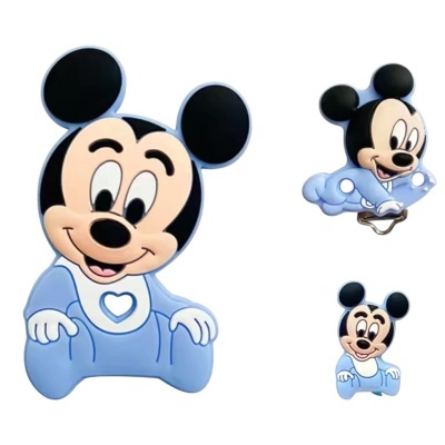 Silhueta de bebé Mickey Mouse em silicone azul claro com babete de coração
