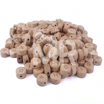 Contas de madeira redondas com letras do alfabeto