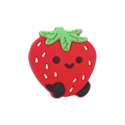 Acessório morango vermelho com cara sorridente e folhas verdes.