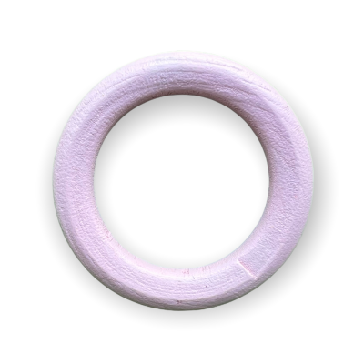 Anel circular em espuma rosa claro com superfície texturada