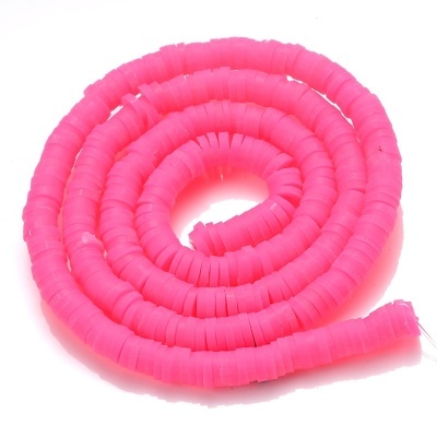 Fio de contas achatadas rosa choque enrolado em espiral