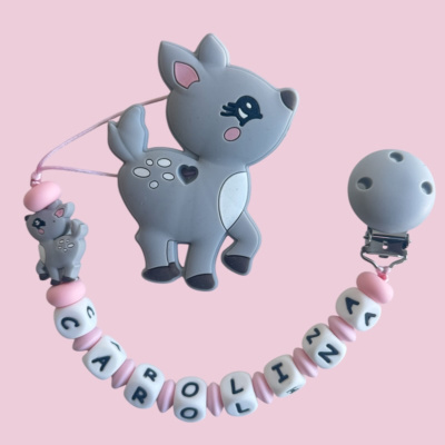 Prendedor de chupeta em silicone cinzento e rosa com figura de veado e contas com letras